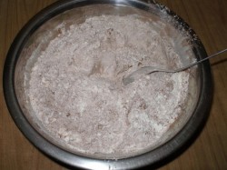 Медовый торт Коровка с вареной сгущенкой