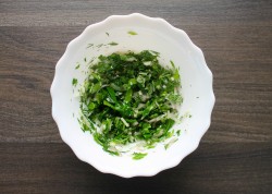 Мелкая картошка в духовке в кожуре целиком