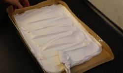 Меренговый рулет с лимонным кремом