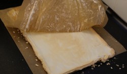 Меренговый рулет с лимонным кремом