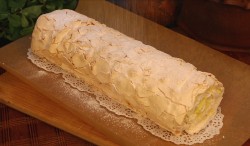 Меренговый рулет с лимонным кремом