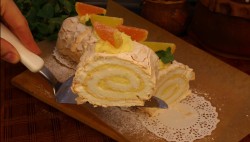 Меренговый рулет с лимонным кремом