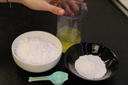 Меренговый рулет с лимонным кремом