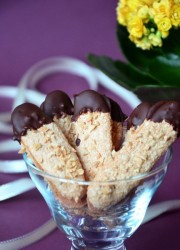 Домашние батончики с миндалем и шоколадом - шаг 13 Домашние батончики с миндалем и шоколадом - шаг 13