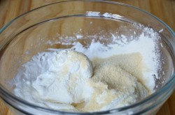 Домашние батончики с миндалем и шоколадом - шаг 3 Домашние батончики с миндалем и шоколадом - шаг 3