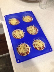 название картинки Мини-пиццы из лаваша