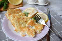 Минтай жареный на сковороде - шаг 8