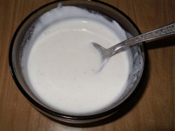 название картинки Минтай с шампиньонами в сметане в духовке