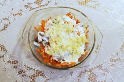 Минтай сметана морковь лук в духовке