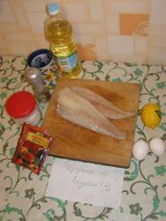 Филе минтая в сливочном кляре с паприкой и кориандром