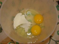 Филе минтая в сливочном кляре с паприкой и кориандром