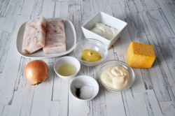 Минтай в сметане в духовке