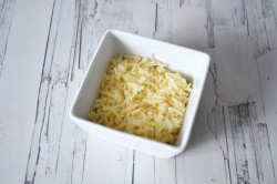 Минтай в сметане в духовке