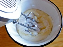 Мокрый бисквит