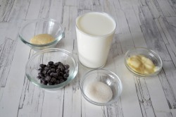 Двухслойное желе Молочно-шоколадное - шаг 1