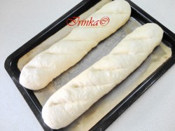 Батон молочный нарезной