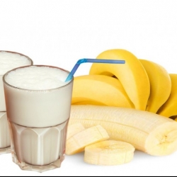 Молочный коктейль без блендера и миксера с бананами