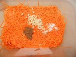 Морковь по-корейски с приправой - шаг 3 Морковь по-корейски с приправой - шаг 3