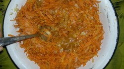 Морковка по-корейски для ленивой хозяйки