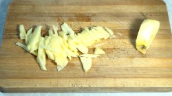 Морковная запеканка с черносливом