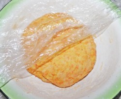 Морковные булочки с морковью и маком