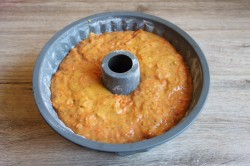 Морковный кекс с творожным сыром