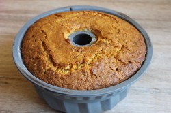 Морковный кекс с творожным сыром