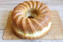 Морковный кекс с творожным сыром