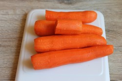 Морковный кекс с творожным сыром