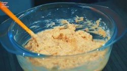 название картинки Морковный пирог с ванильным вкус овсяными хлопьями и курагой