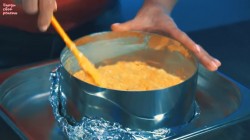 название картинки Морковный пирог с ванильным вкус овсяными хлопьями и курагой