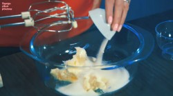 название картинки Морковный пирог с ванильным вкус овсяными хлопьями и курагой