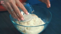 название картинки Морковный пирог с ванильным вкус овсяными хлопьями и курагой