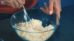 название картинки Морковный пирог с ванильным вкус овсяными хлопьями и курагой