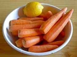 Морковный сок на зиму в домашних условиях