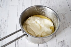 Мороженое с розмарином