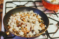 название картинки Морской коктейль с рисом