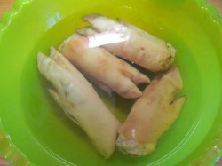 название картинки Мужужи по-грузински из свиных ножек