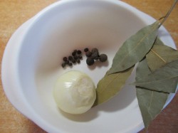 название картинки Мужужи по-грузински из свиных ножек