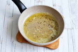 название картинки Индийский гороховый суп Мунк Дал