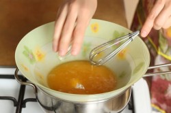 Муссовый торт с зеркальной глазурью Медовый