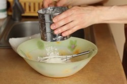 Муссовый торт с зеркальной глазурью Медовый