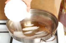 Муссовый торт с зеркальной глазурью Медовый