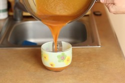 Муссовый торт с зеркальной глазурью Медовый