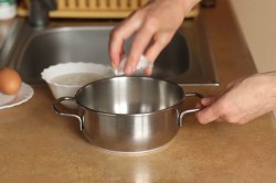 Муссовый торт с зеркальной глазурью Медовый