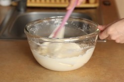 Муссовый торт с зеркальной глазурью Медовый