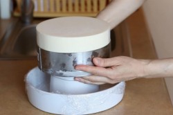 Муссовый торт с зеркальной глазурью Медовый