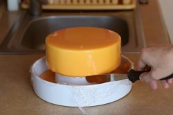 Муссовый торт с зеркальной глазурью Медовый