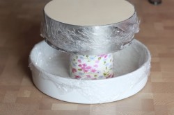 Муссовый торт с зеркальной глазурью с кокосом и ананасом