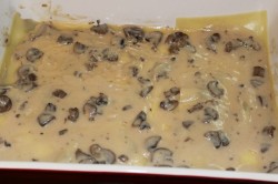 название картинки Мясная лазанья с грибным соусом